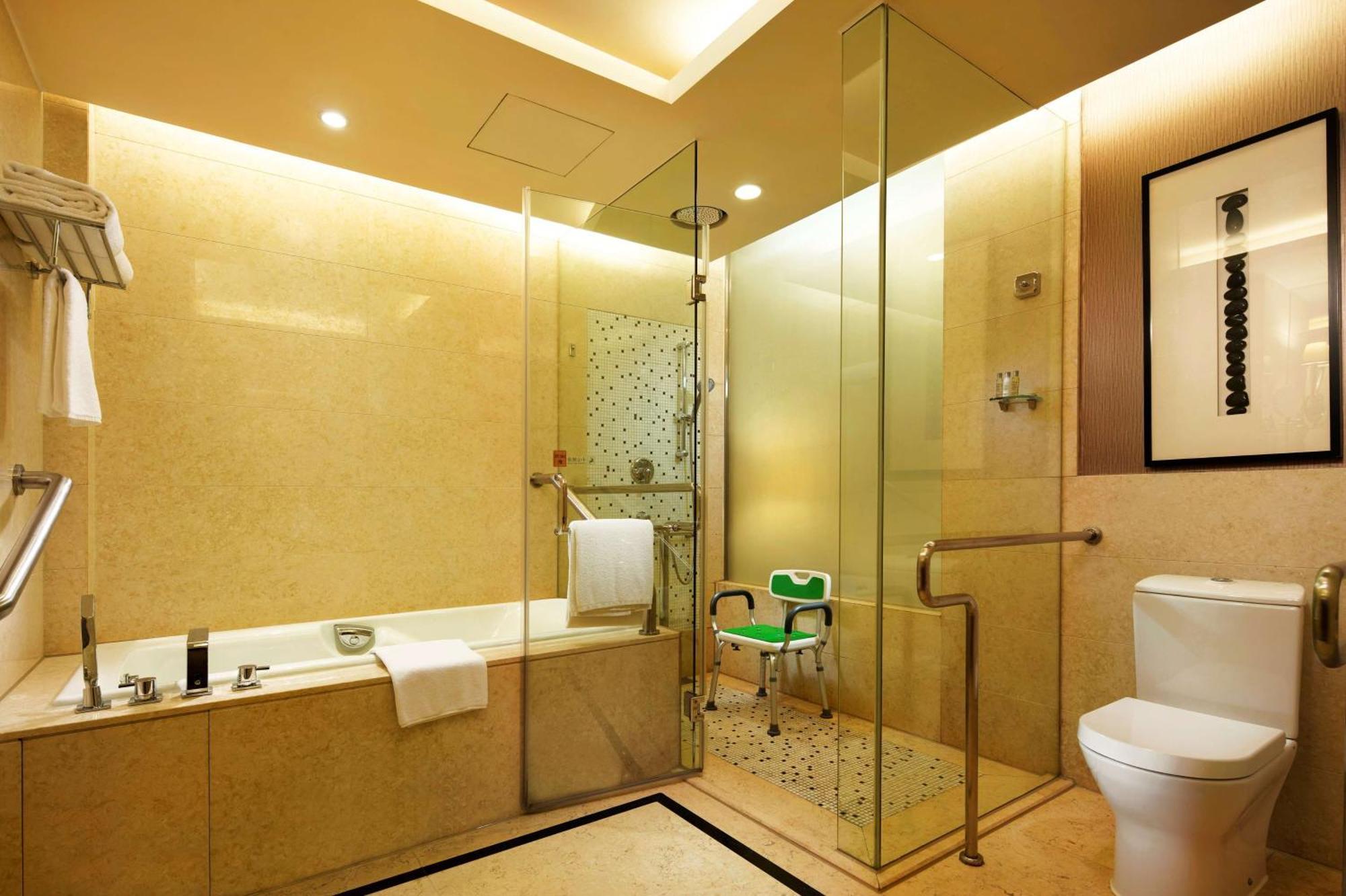 Hilton Xiamen Hotel Exterior photo