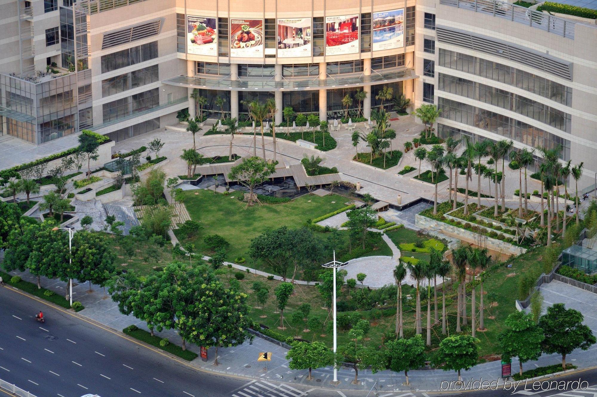 Hilton Xiamen Hotel Exterior photo